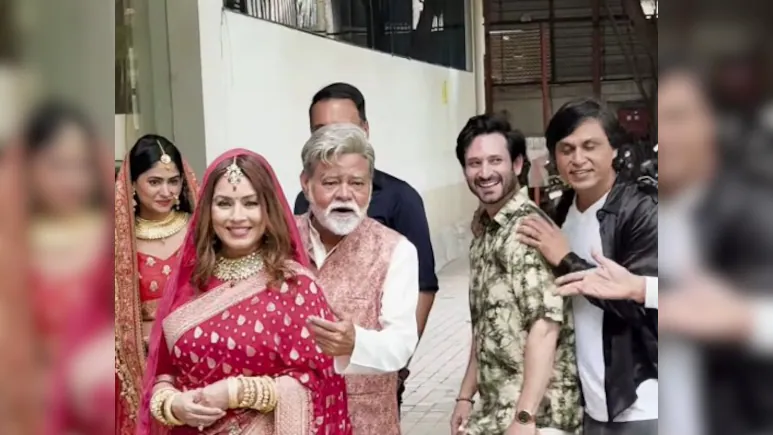 Did Mahima Chaudhary get married at the age of 52? Posed for paparazzi with actor Sanjay Mishra and said – ‘Have sweets and go’